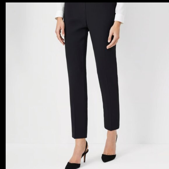 ANN TAYLOR SIDE ZIP ANKLE PANT in FLUID CREPE BLACK NWOT $120 14 - Picture 3 of 9